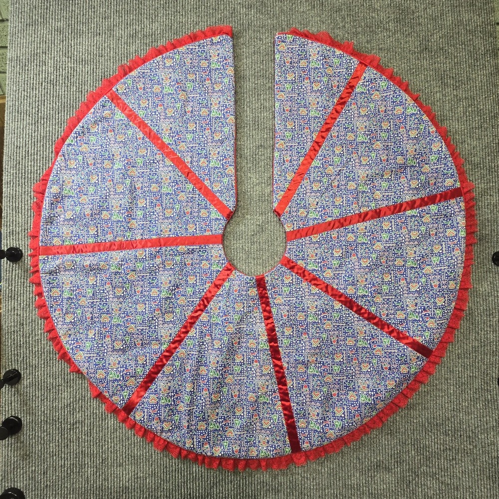 Vintage Handmade Christmas Tree Skirt 42" Blue Holiday Print Red Satin Lace